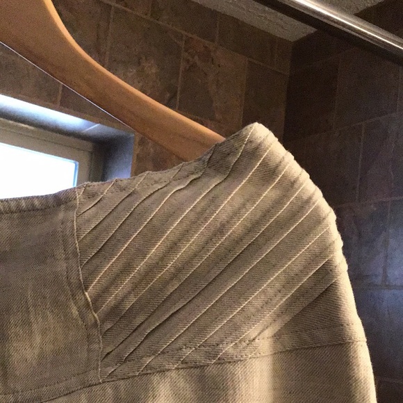 Blu’s designer Skirt - Picture 2 of 4